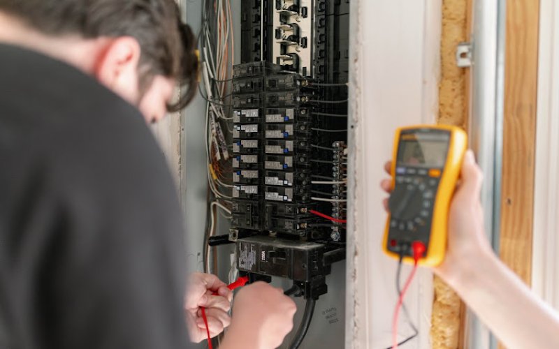 Common Ground Electrical
