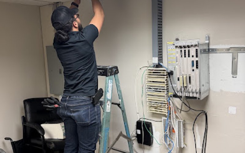 Smart Electrical Solutions — Electrician in Bridgeport