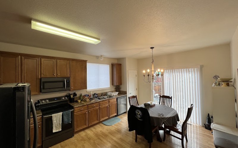 Apache Electric & Maintenance, Inc. — Electrician in Colorado Springs