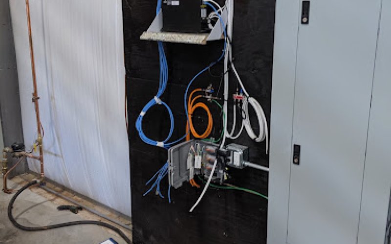 AA Electrical Services Inc. — Electrician in Hartford