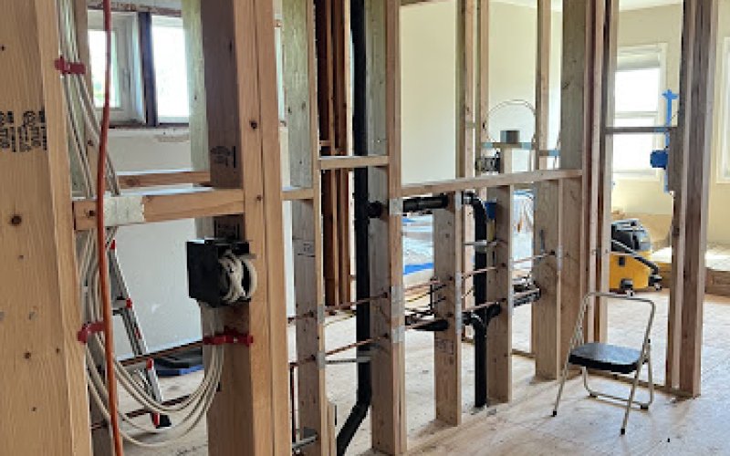 Lee Electric Corp — Electrician in Hayward