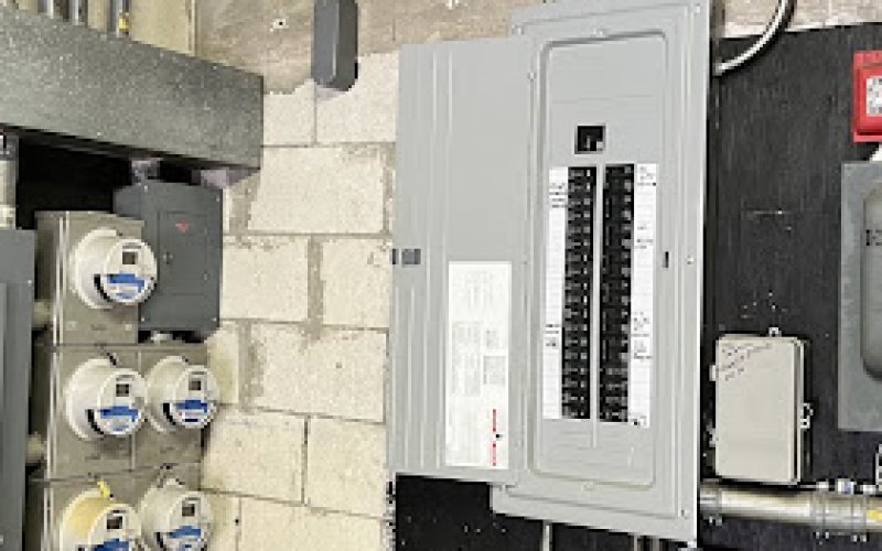 Champs Electric INC