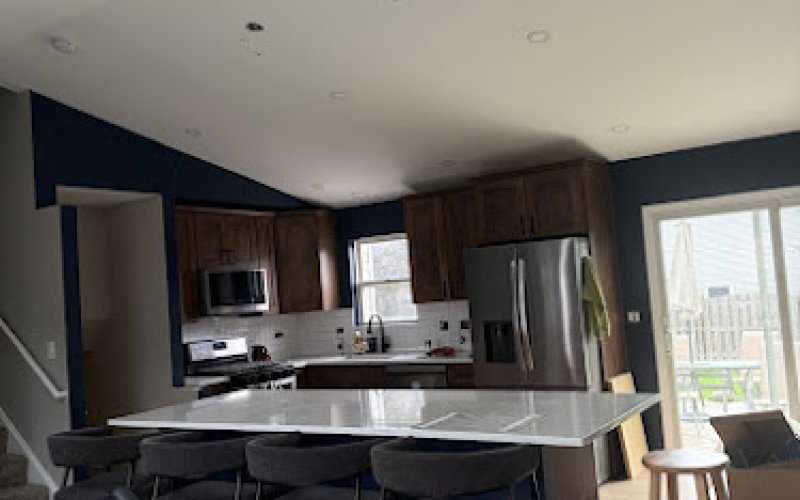 Jose Castillo, Electrical Contractor