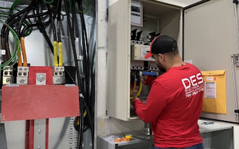DES ELECTRICAL LLC