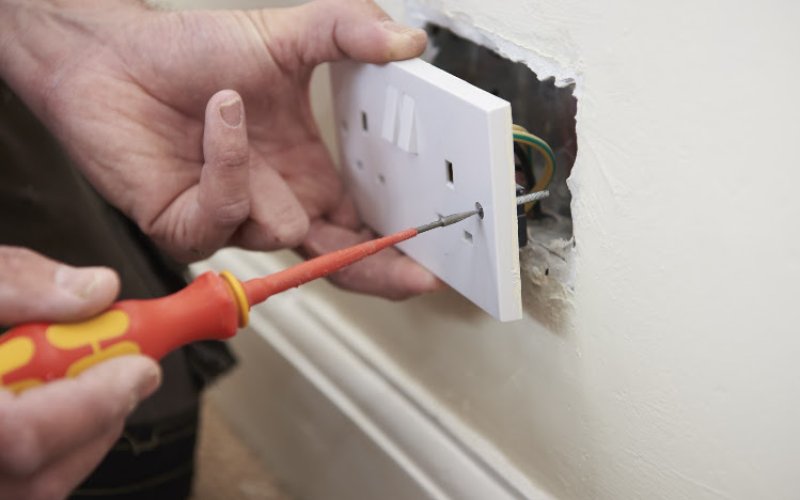 Mission Electrician