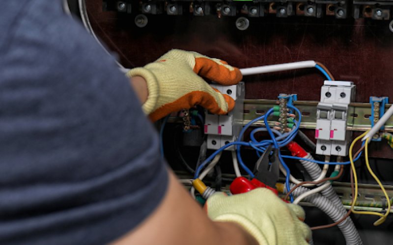 Sinclair Electric - 24/7 Electrician Services