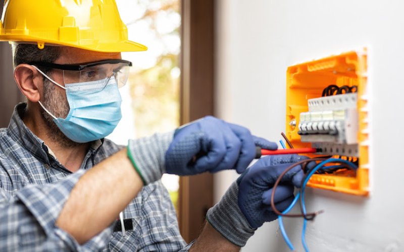Smith Brothers Electricians