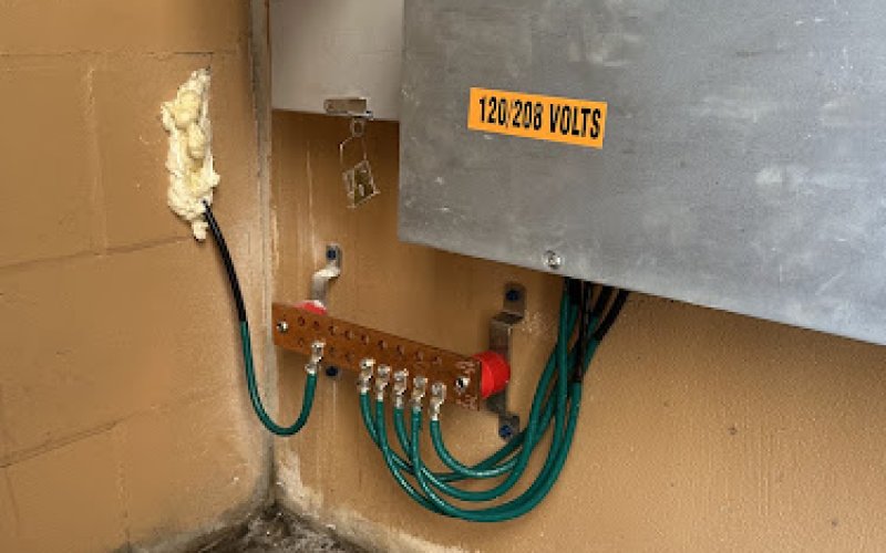 Castillo’s Electrical Service LLC