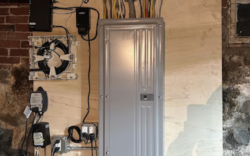 Colonial Electric inc