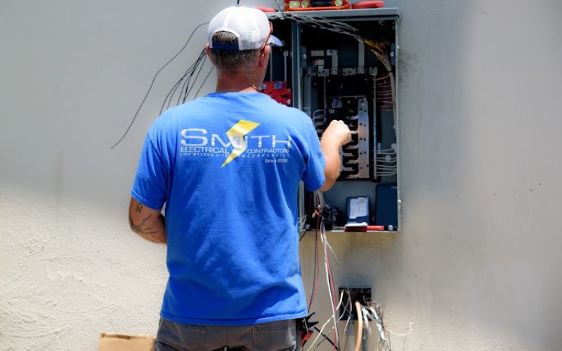 Smith Electrical Contractors, Inc. — Electrician in Santee