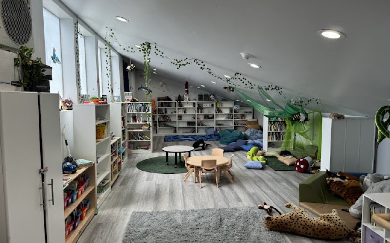 Timber Pine Electric