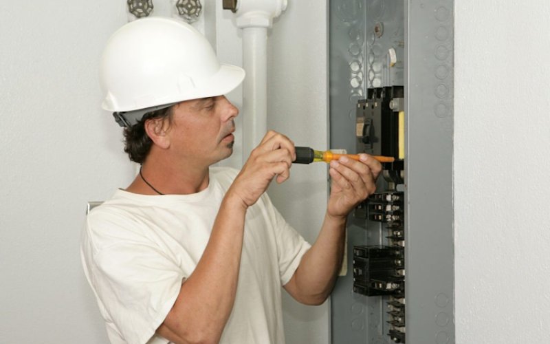 JM Electric Inc. — Electrician in Westminster