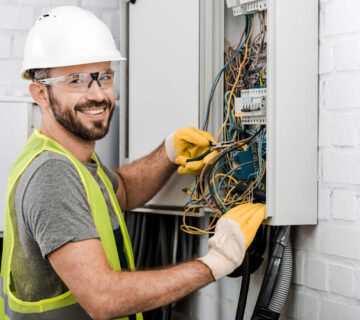 mgelectric electricista barcelona urgencias electricidad fontanería boletines luz y agua