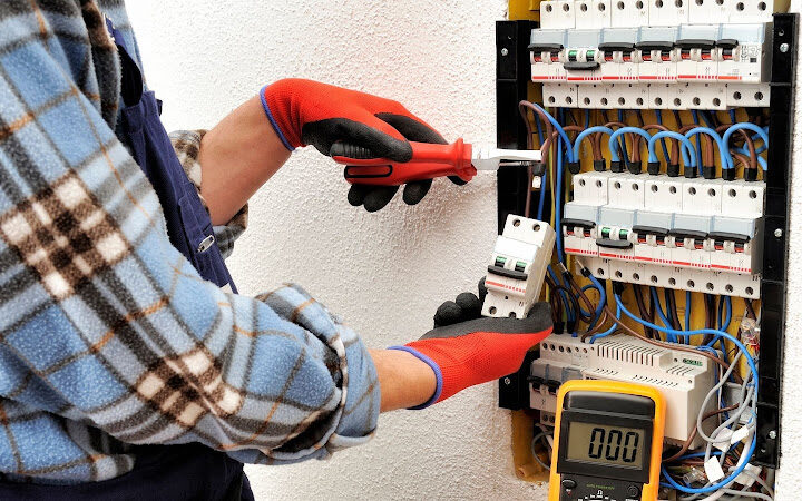 Electricista 24 Pro Boletín Eléctrico